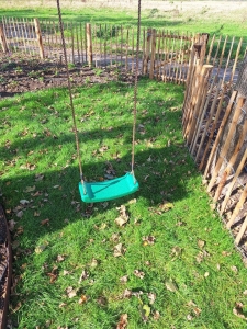 Een gezinstuin vol natuur en functionaliteit in Noordwijkerhout – Landgoed in den Houte